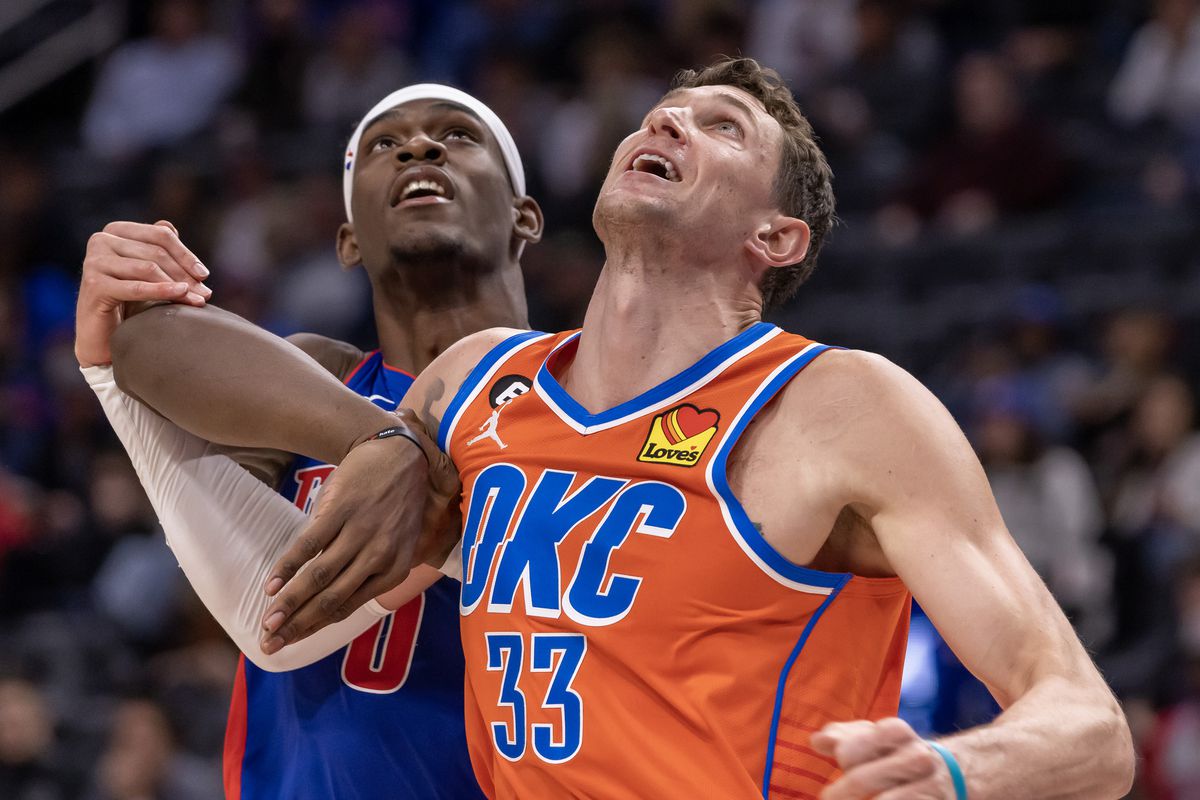 NBA: Oklahoma City Thunder at Detroit Pistons